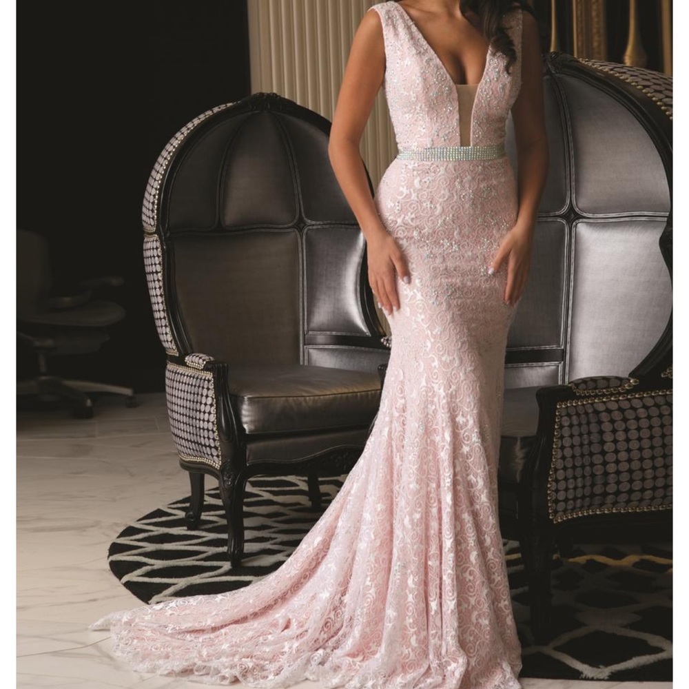 Jovani style 22917 blush size 4